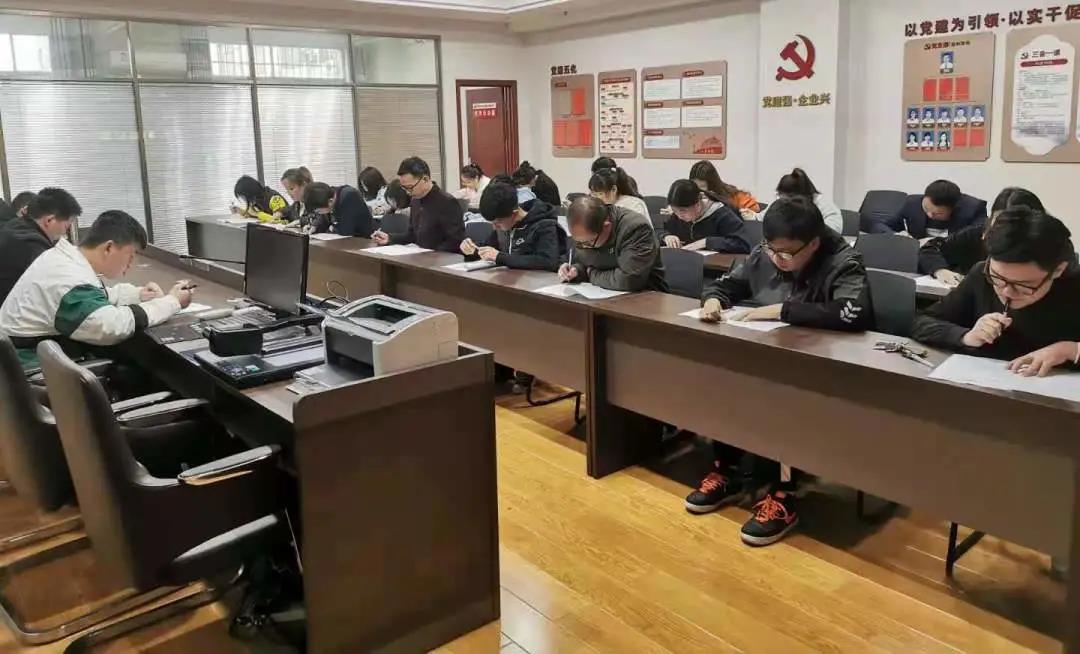 手艺审核促生长，，，，，，夯实营业强专业——我司开展2021年度第一次专业能力审核 - 公司要闻 - 湖南万达项目治理有限公司【官网】